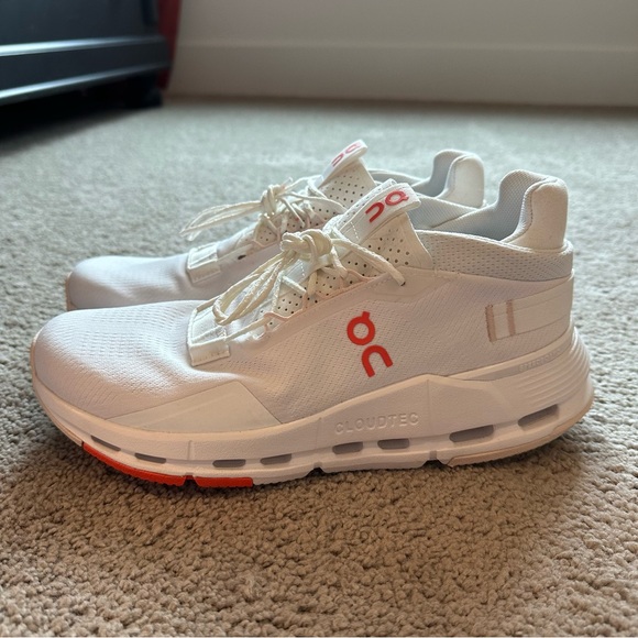 On Cloud Nova 🧡 - Picture 1 of 4